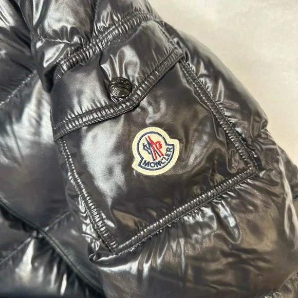 Selling Moncler Ecrins Jacket. Men’s Size 1 (Small) - Picture 4 of 10